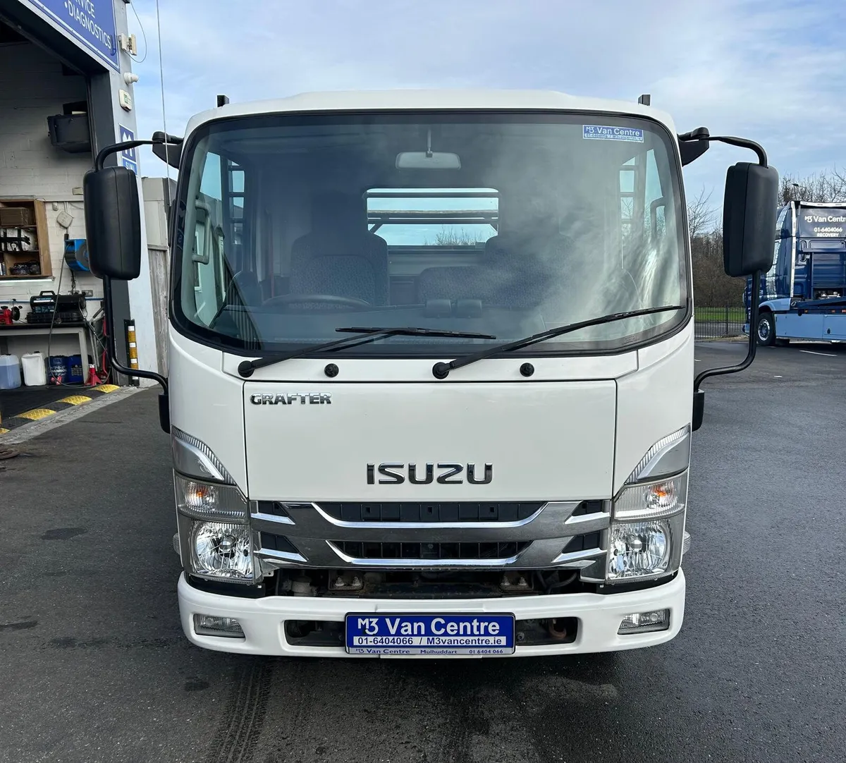 2021 Isuzu Grafter Automatic Dropside - Image 2