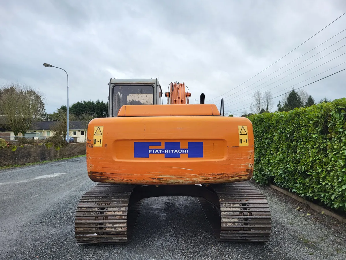 Hitachi EX135 - Image 4