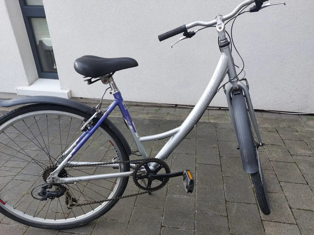 Ladies Bicycle - Image 1