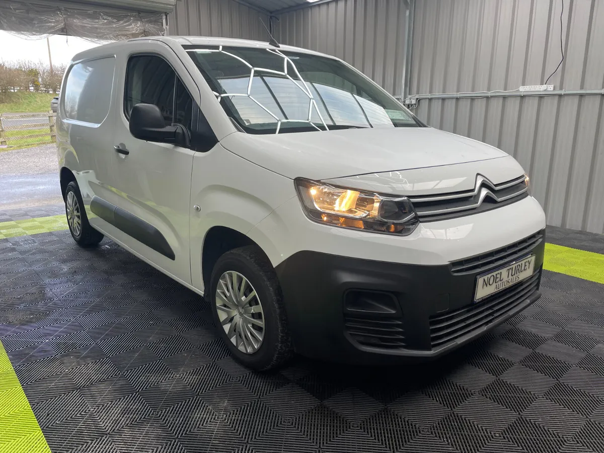 Citroen Berlingo 2022 - Image 1