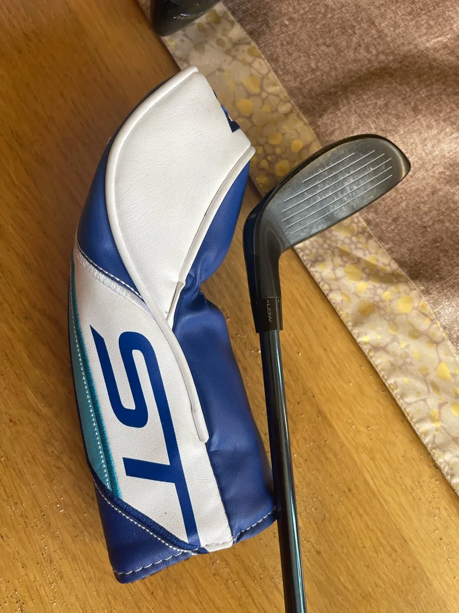 Mizuno St max 28 degree hybrid - Image 1