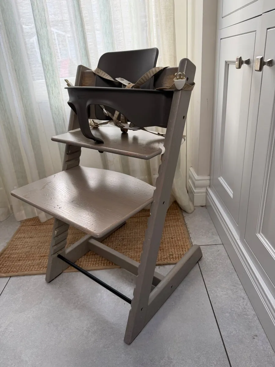 Tripp Trapp High Chair and Accessories - Image 3