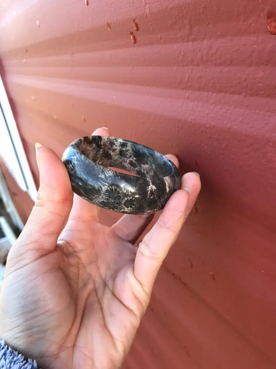 Natural fossil coral jade bracelet - Image 4