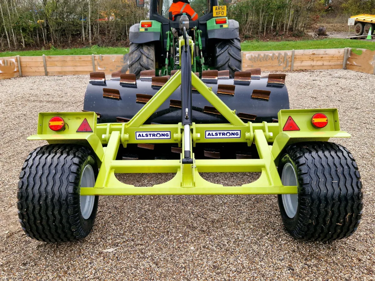 ALSTRONG 840T, 2.5M TRAILED AERATOR - Image 4