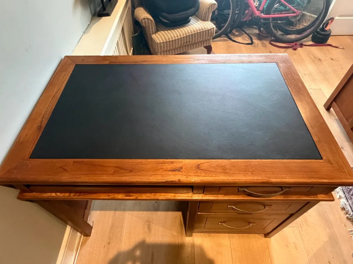 Office Desk - Image 2