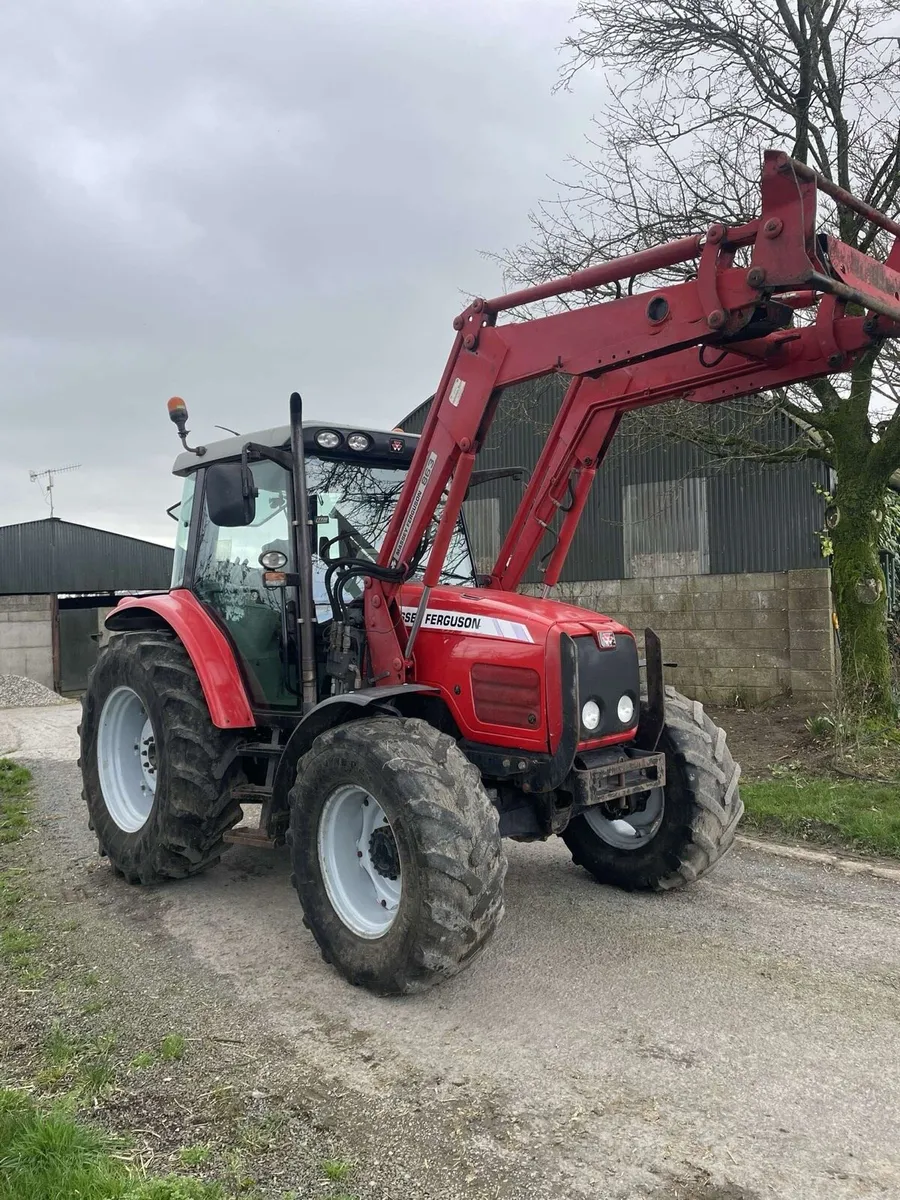 Massey Ferguson 5455 - Image 2