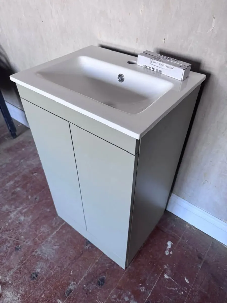 Corta Freestanding Bathroom Vanity Unit - 50cm - Image 3