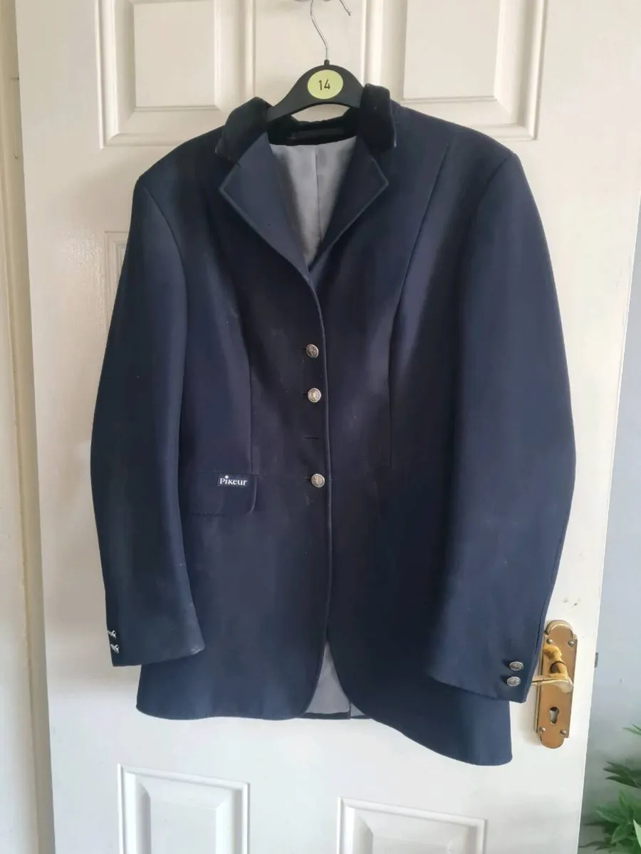 Show jumping jacket