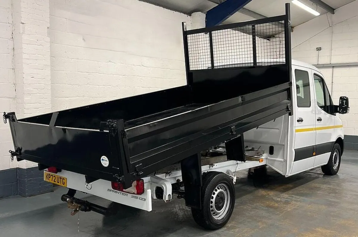 2022 Mercedes-Benz Sprinter Tipper Van - Image 2