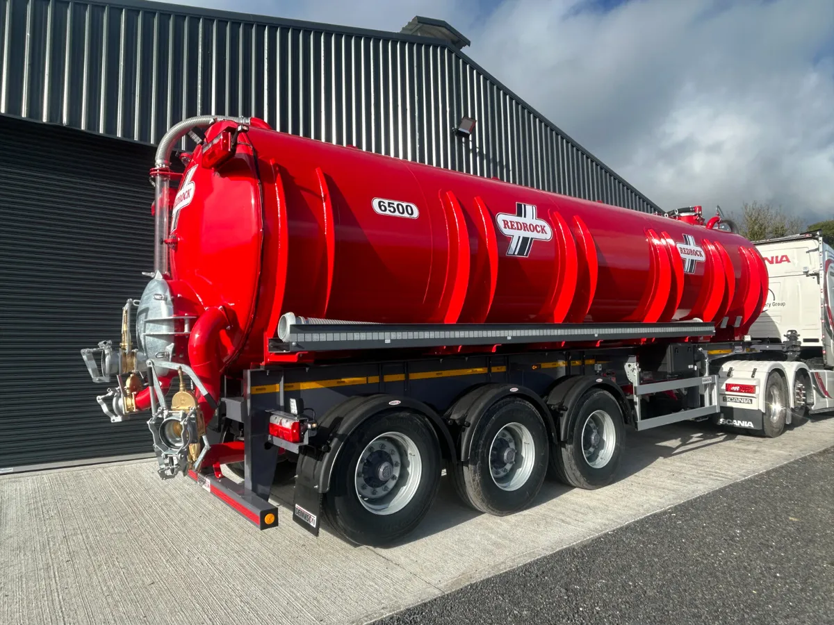 6500GL Redrock Artic Tank IN STOCK - Image 2