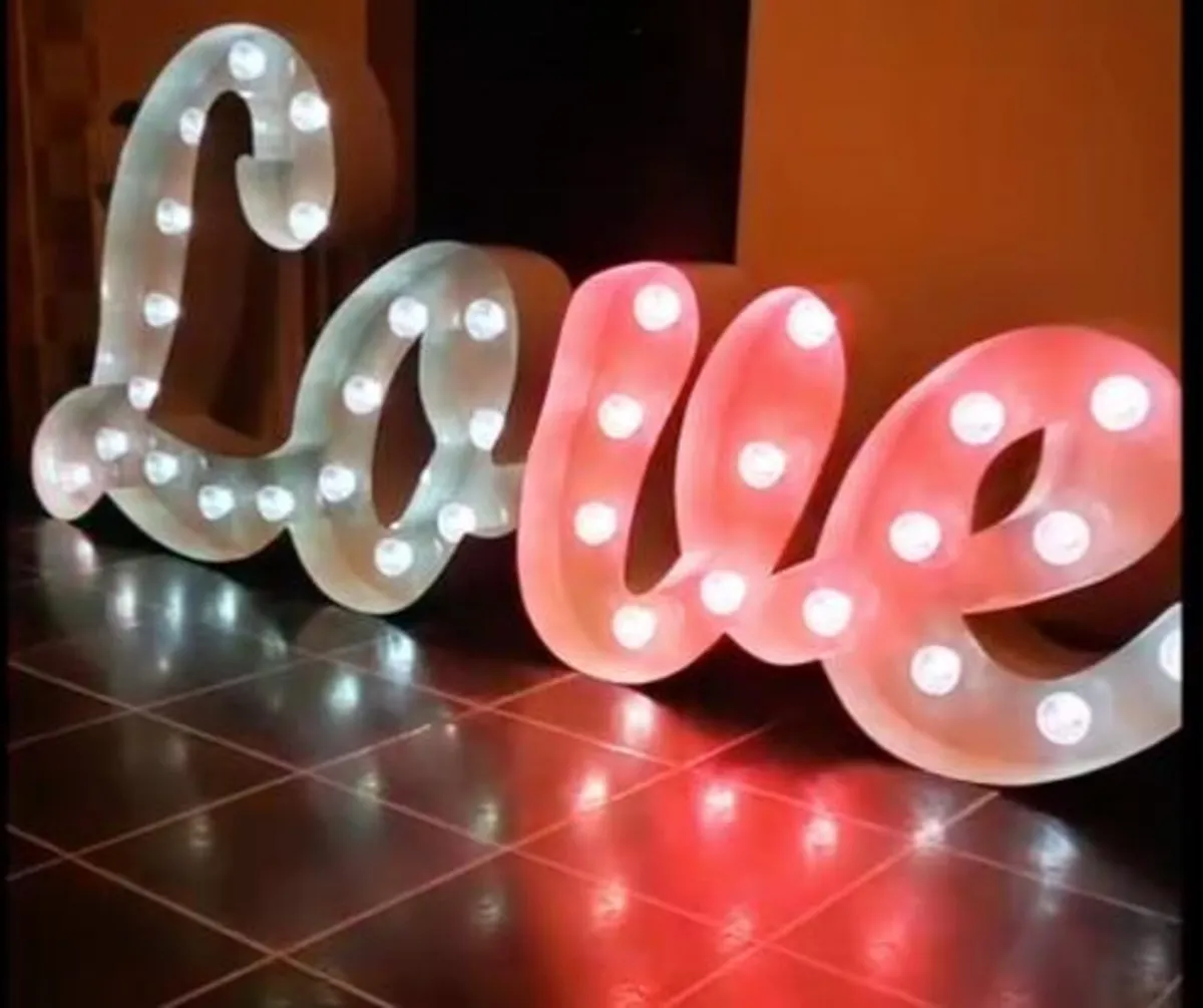 Love letters for sale - Image 3