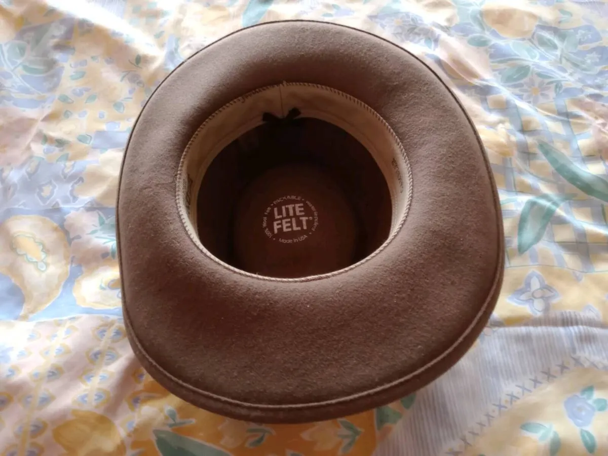 MENS HAT/NEW/ WOOL - Image 4