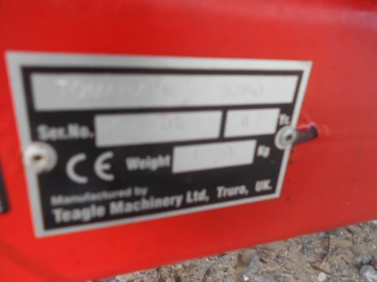 TEAGLE 8080 BALE SHREDDER - Image 2