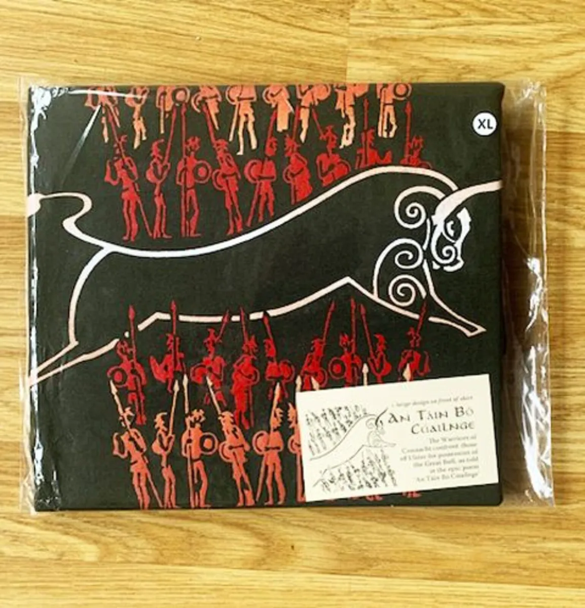 Tain inspired design T-shirt - Image 1