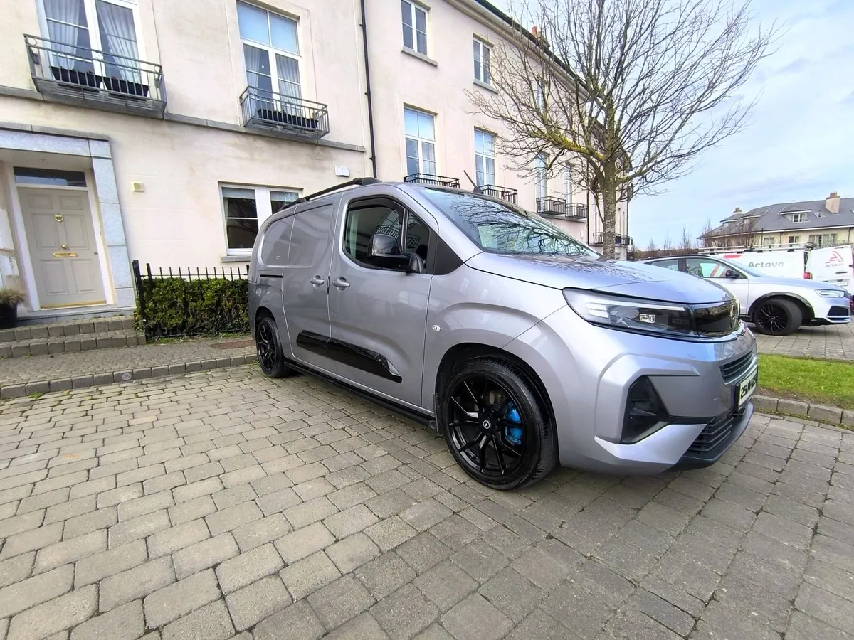 Opel Combo 2025 - Image 1