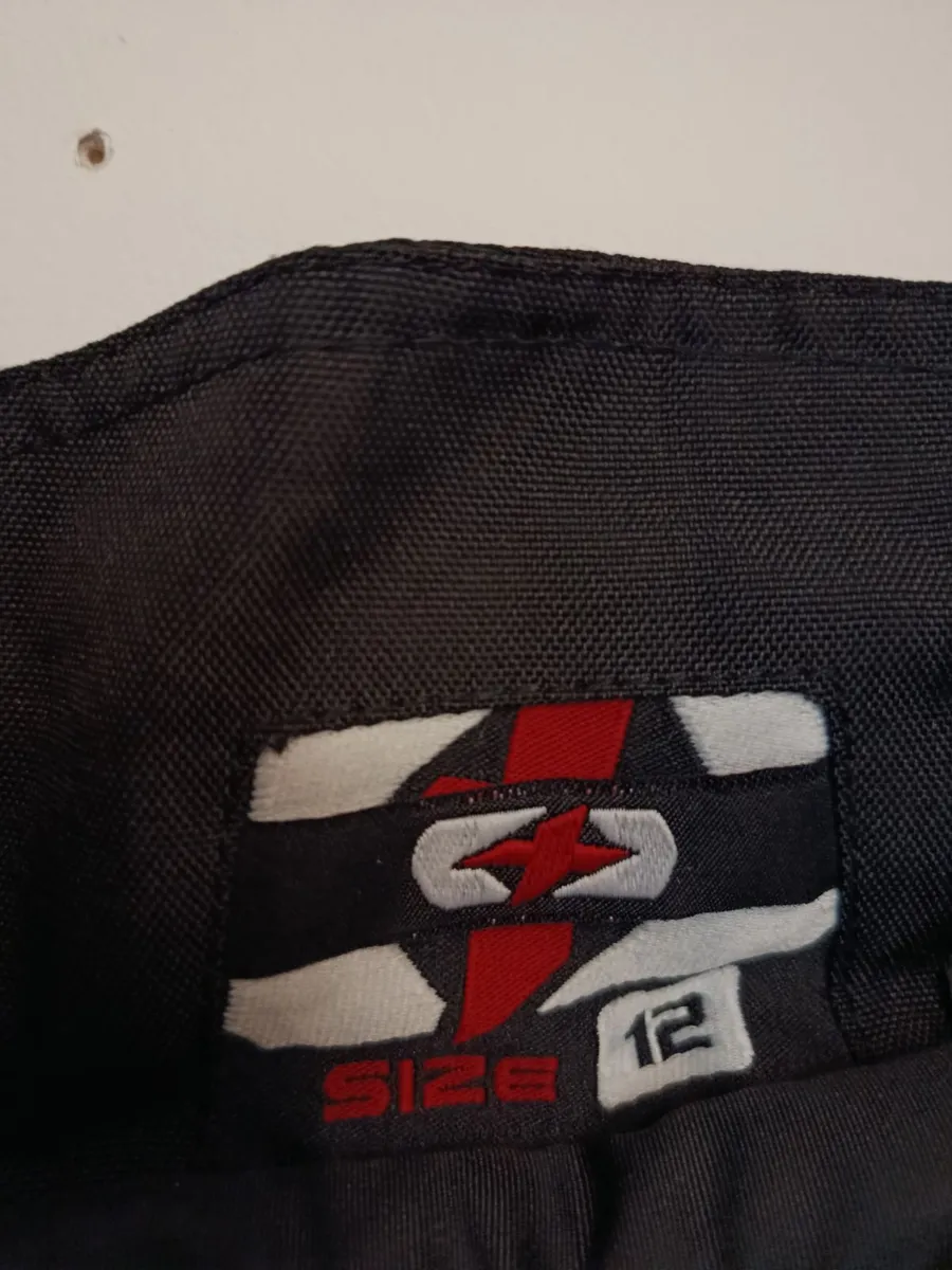 LADIES MOTORBIKE TROUSERS - Image 2