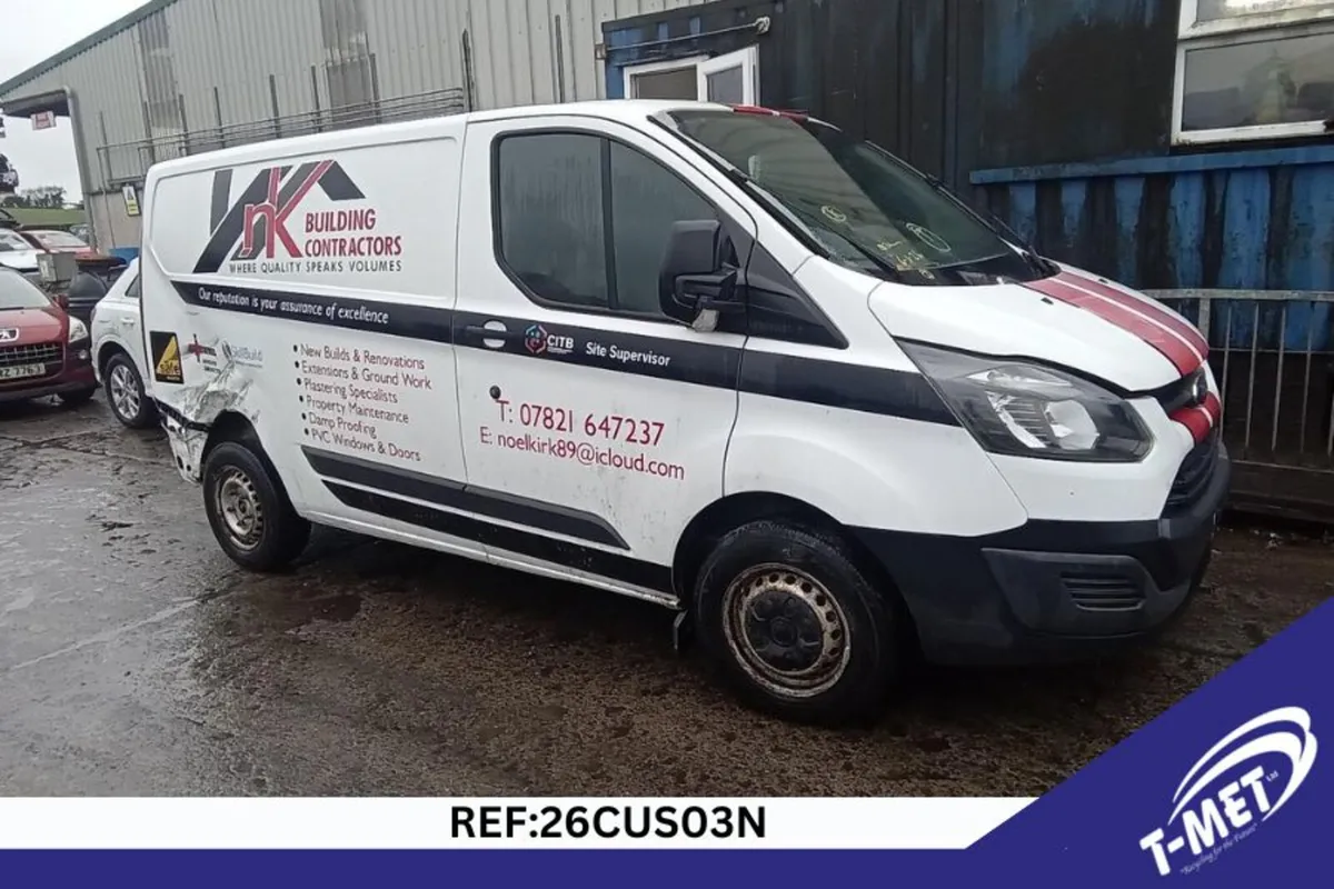 2015 FORD TRANSIT CUSTOM BREAKING FOR PARTS - Image 1