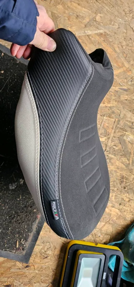 Bmw gs1200 low comfort seat - Image 1