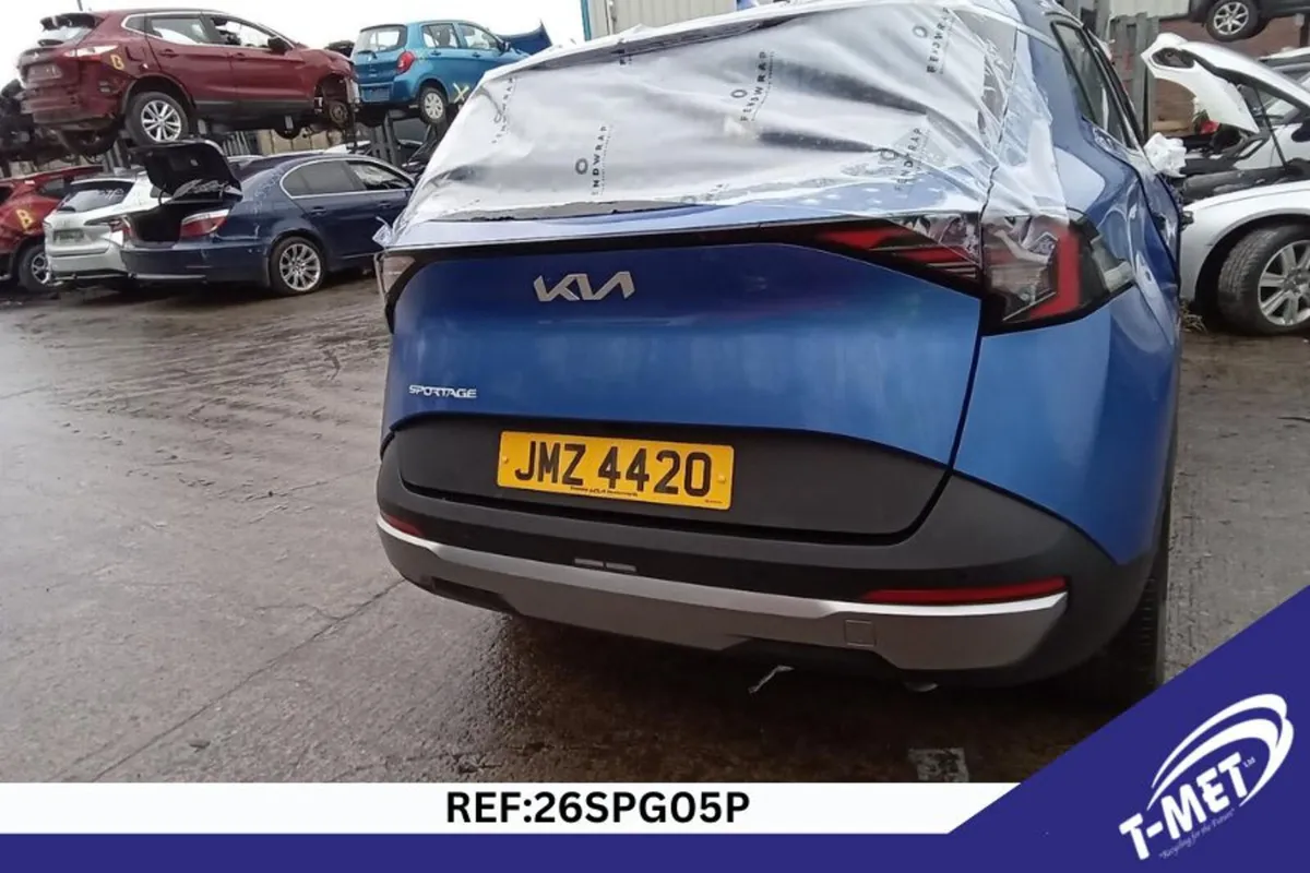 2025 KIA SPORTAGE BREAKING FOR PARTS - Image 4
