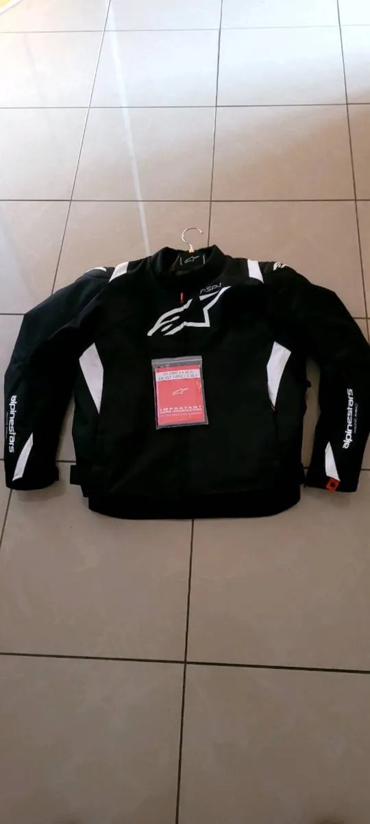 Motorcycle gear - Image 1