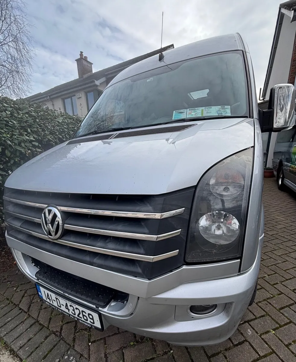 16 Seater Volkswagen Crafter 2014 - Image 1