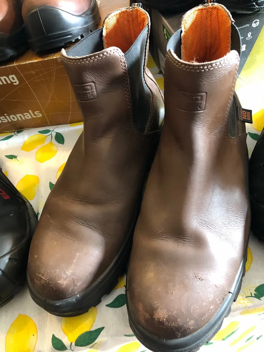 Work boots New and Used various sizes. - Image 4