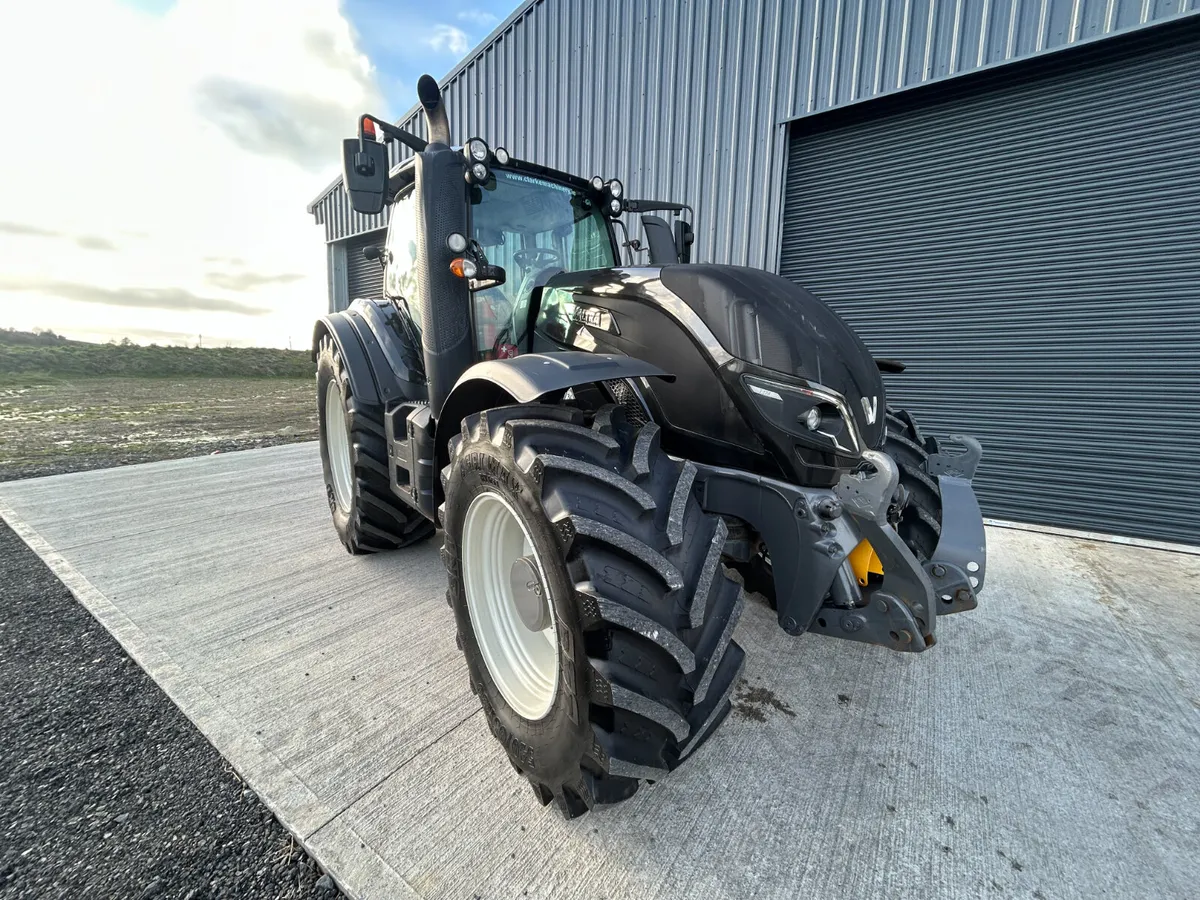 VALTRA T174 VERSU TRACTOR - Image 2