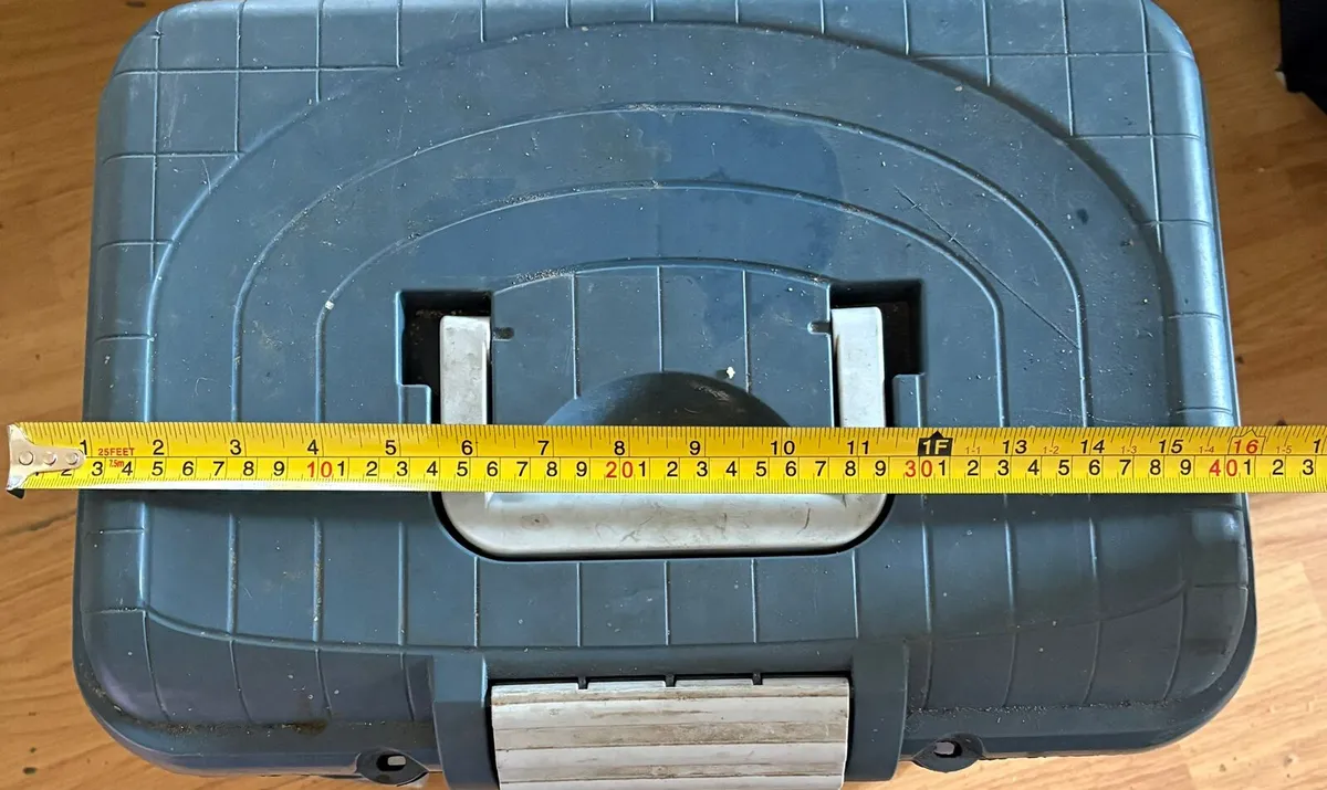 Fishing/tackle boxes - Image 1