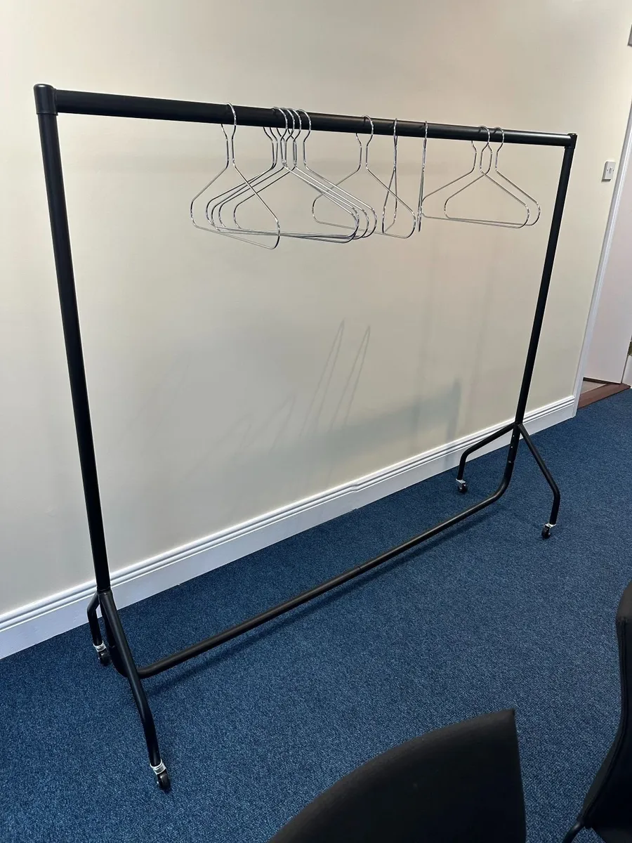 6' Clothes Rails on Castors - Image 2