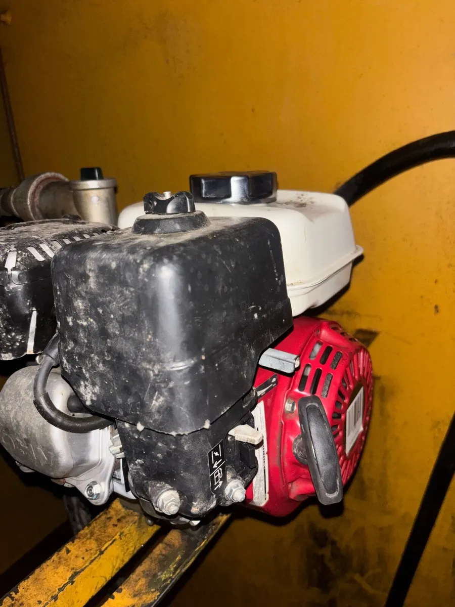 2/  4500l bunded fuel tanks - Image 2