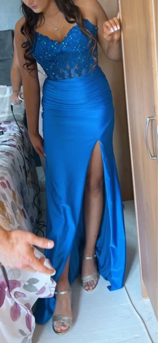 Debs dress - Image 3