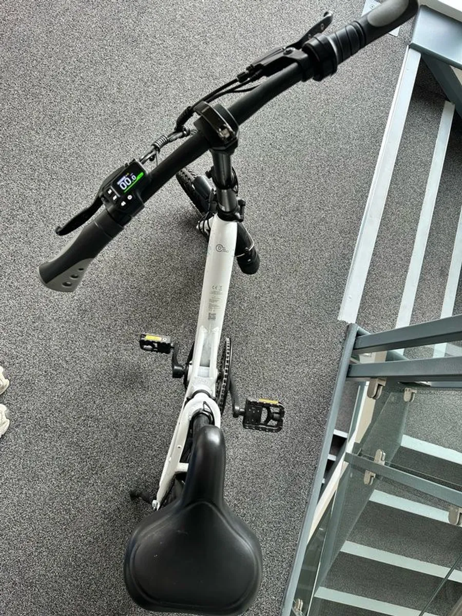 Fiido D3 pro newest version, perfect condition, low mileage - Image 3