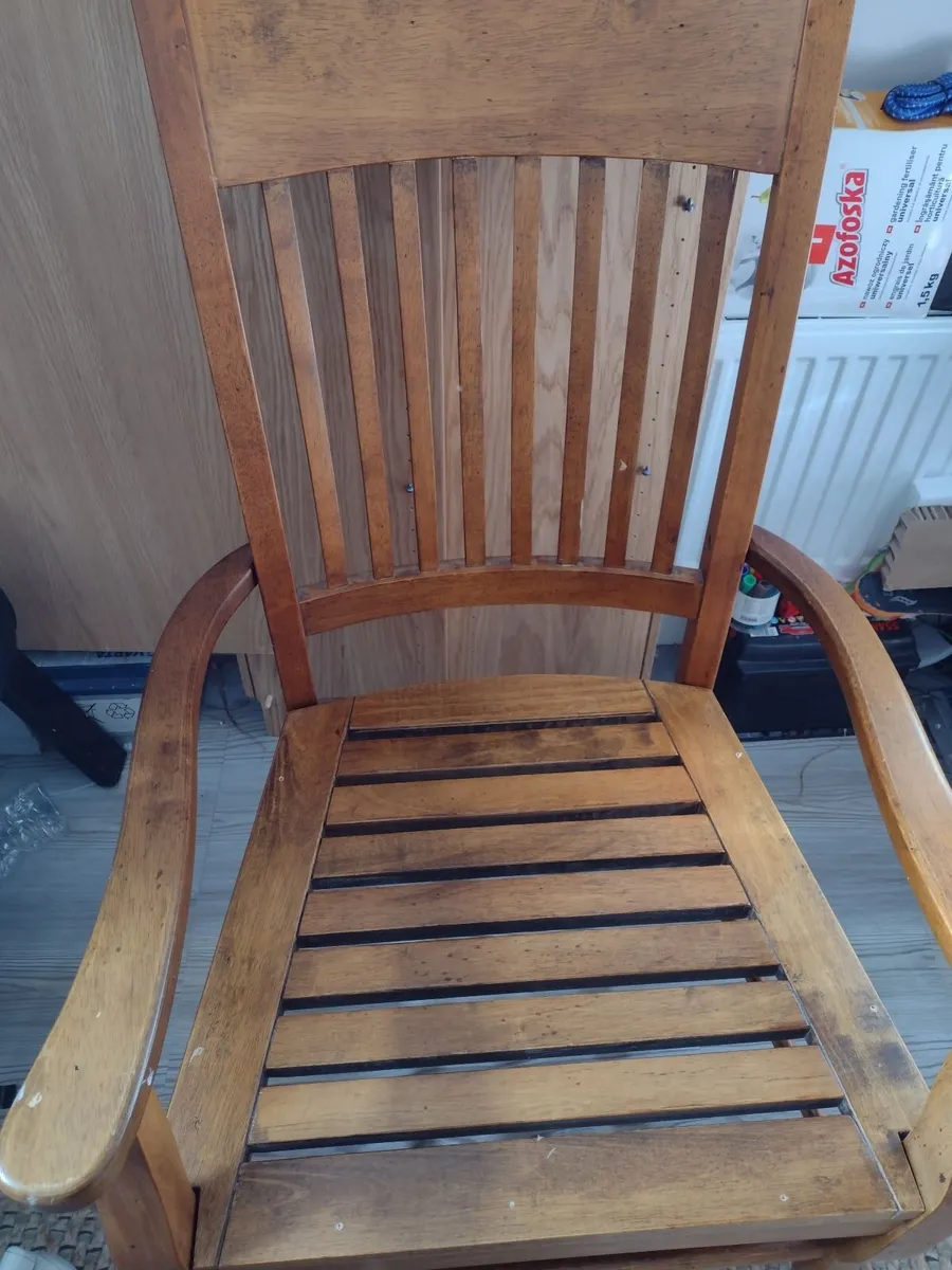 Beautiful Teak rocking chair - Image 1