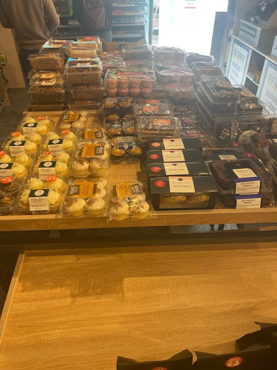 Cake display tables - Image 4