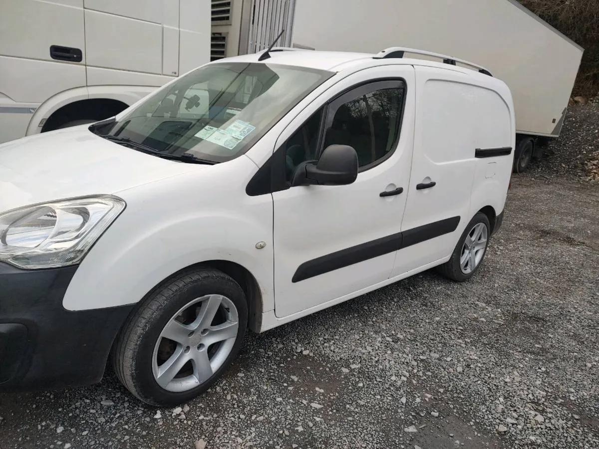 161 Peugeot partner - Image 2