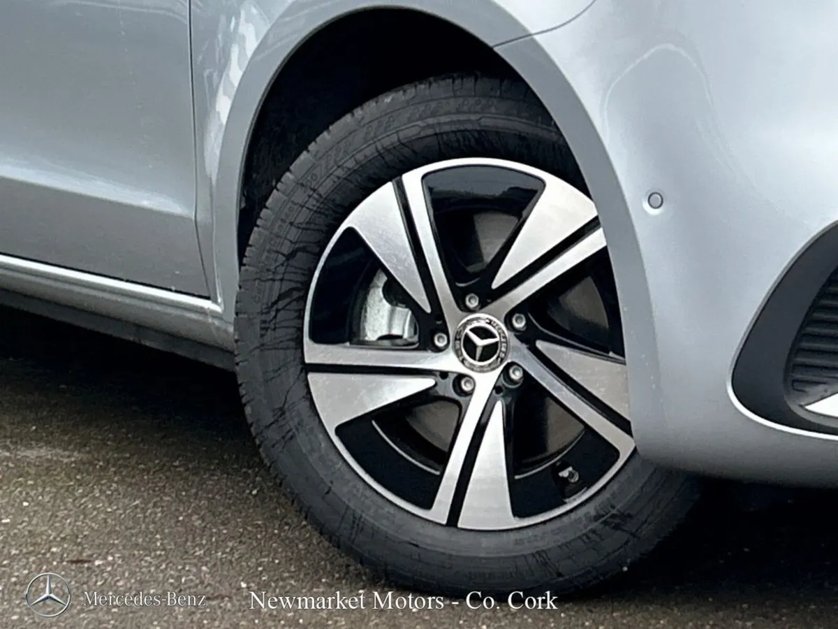 Mercedes-Benz Vito TOP SPECIFICATION 190BHP AUTOMA - Image 2