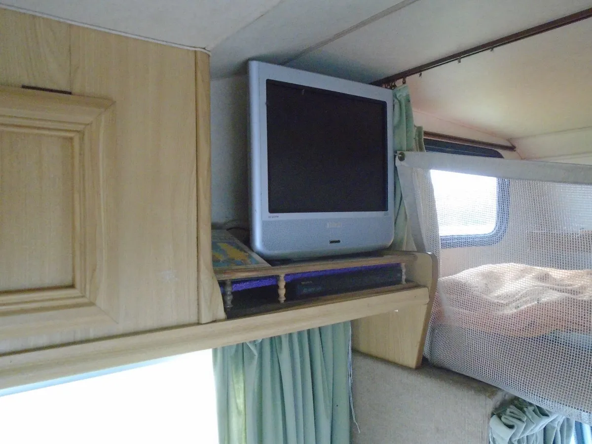 Talbot Express Campervan - Image 4