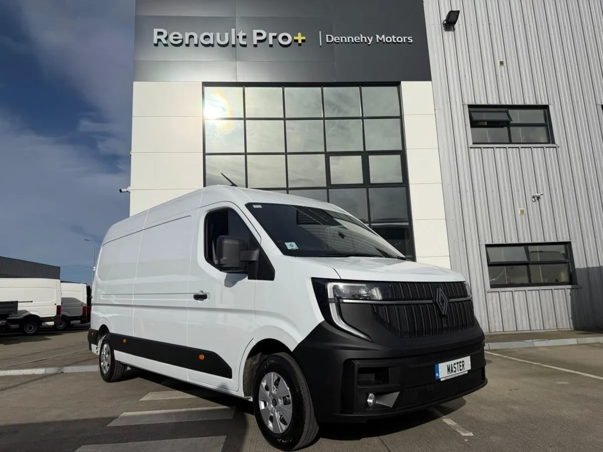 Renault Master 2.0 - Image 1