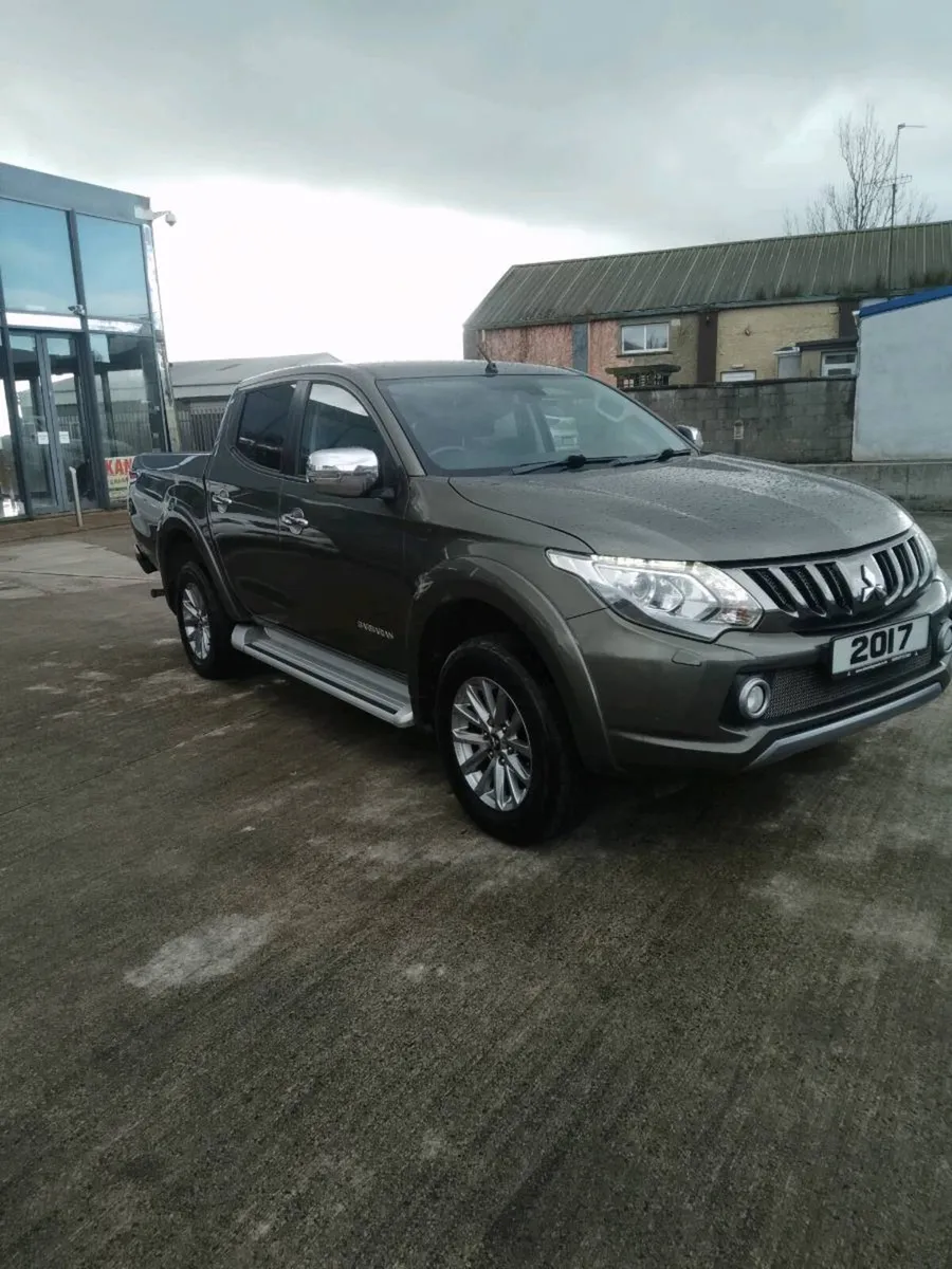 Mitsubishi l200 barbarian 2017 - Image 1