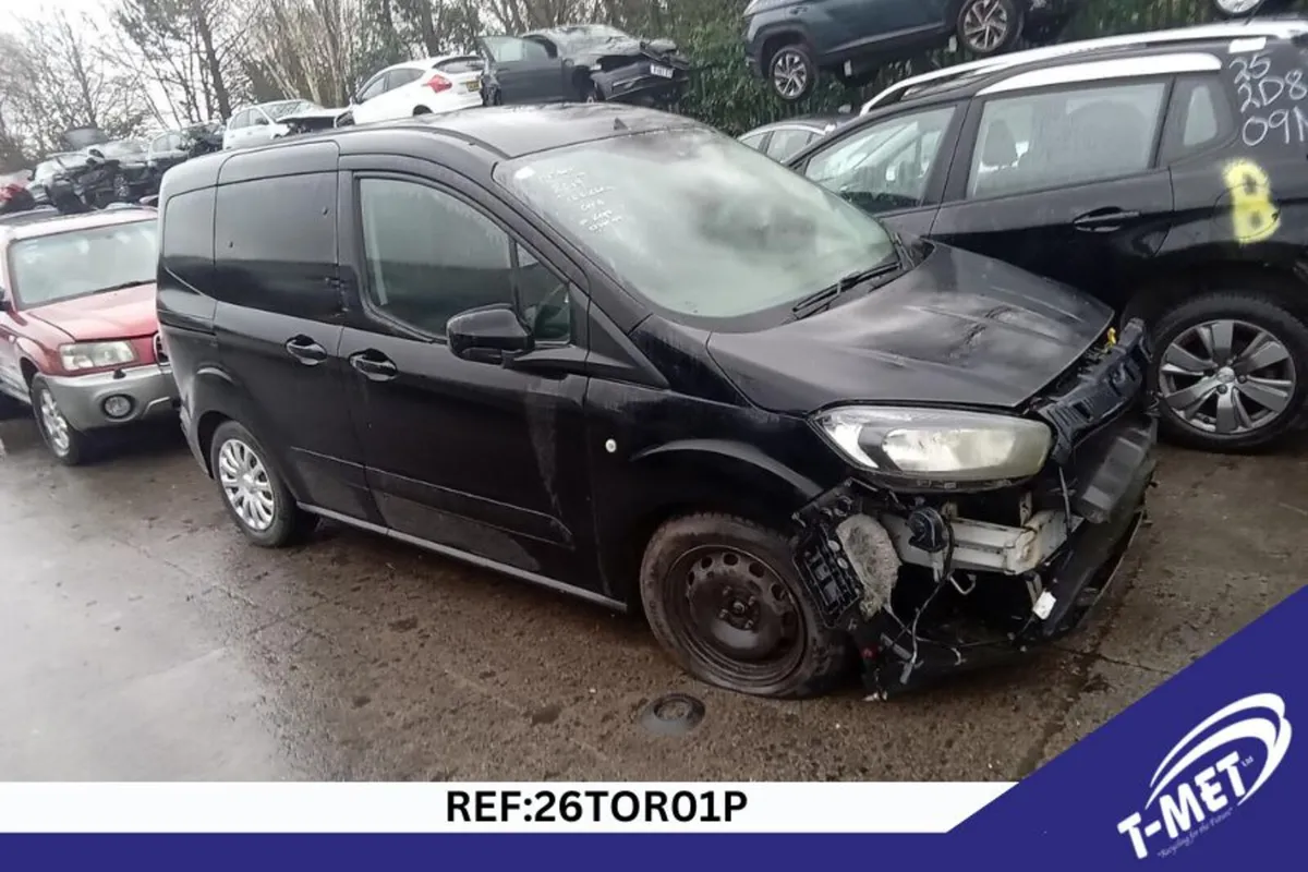 2019 FORD TOURNEO COURIER BREAKING FOR PARTS - Image 4