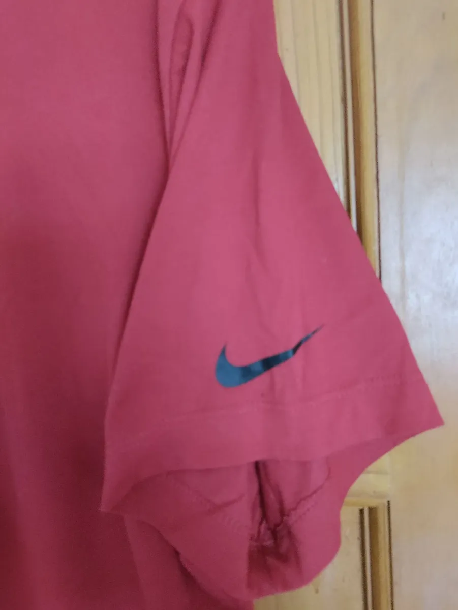 Nike Tiger Woods T-shirt L New - Image 4