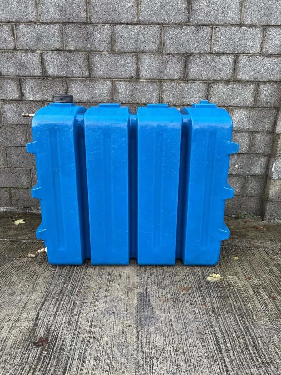 Water tanks - Image 4