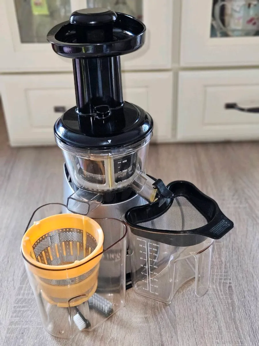Omega Juicer - Image 1