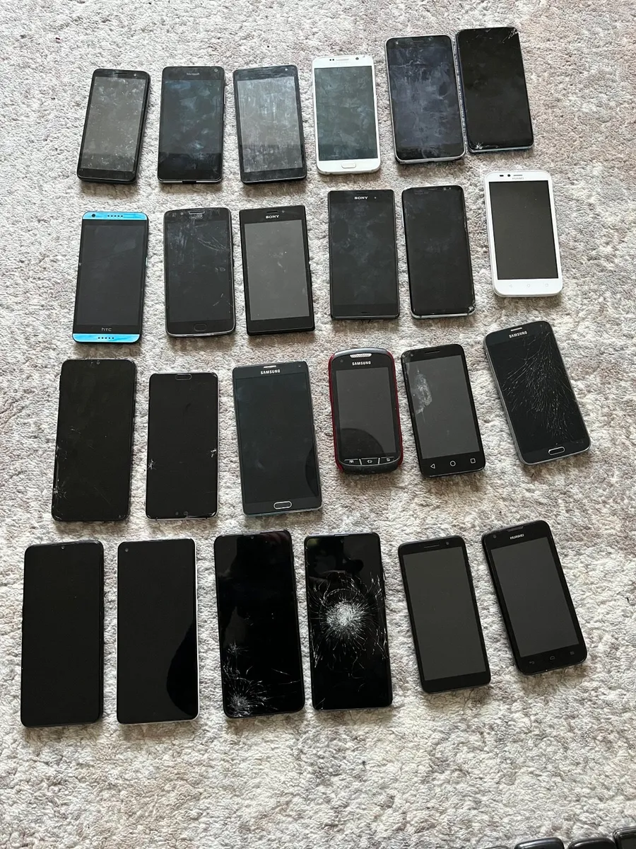 JOB LOT of 49 Phones and 15 Tablets – For Parts or - Image 3