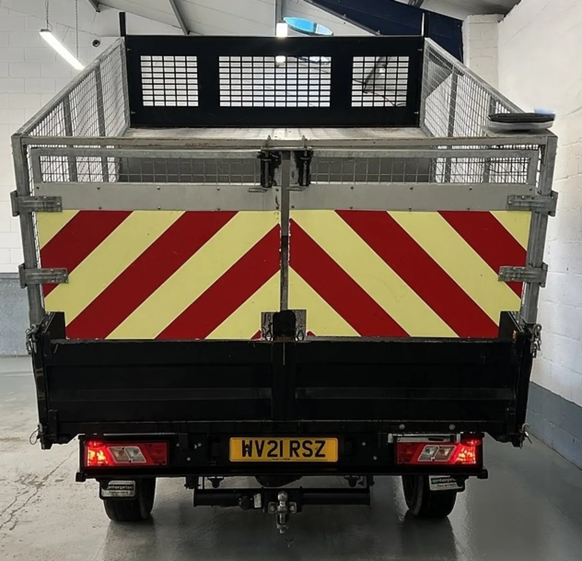 2021 Ford Transit Tipper Van - Image 2