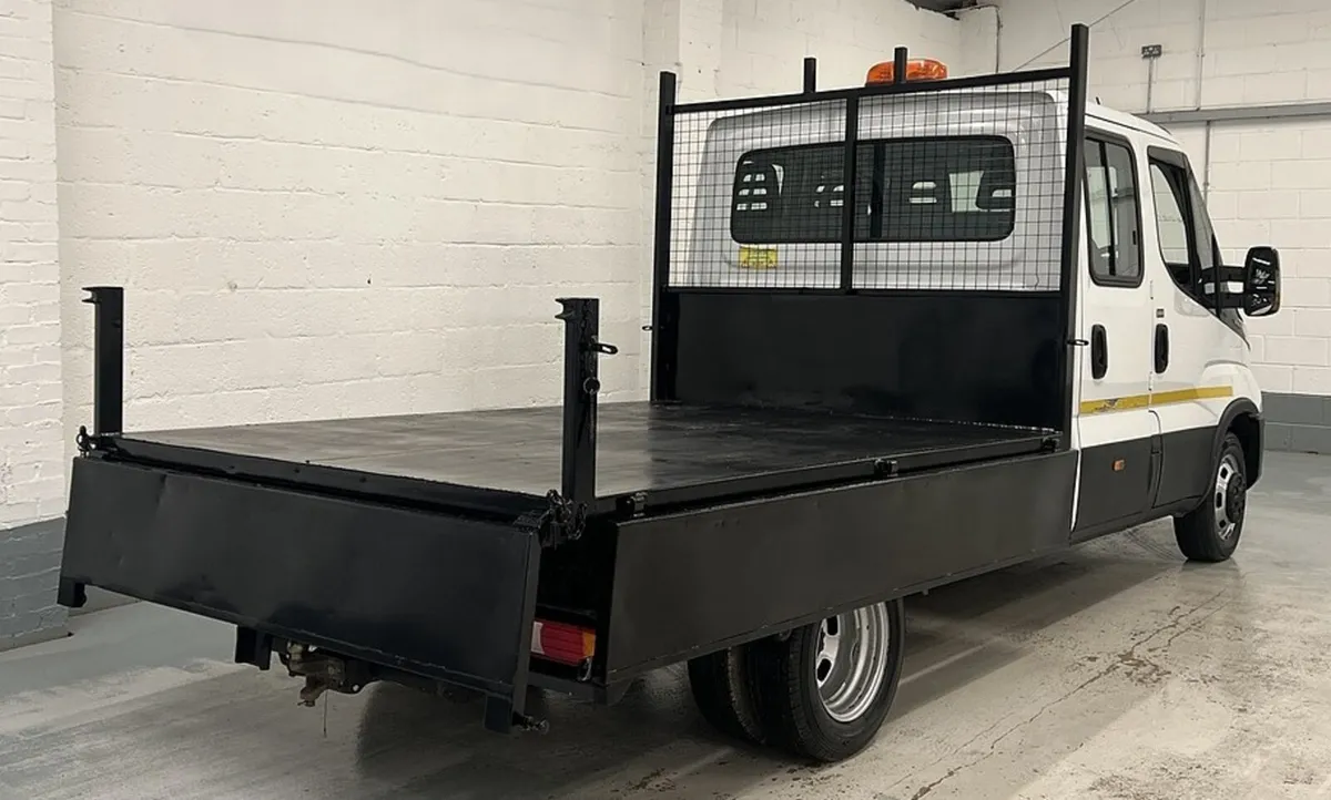 2023 Iveco Daily Tipper Van - Image 2