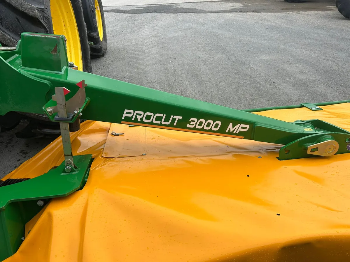 *Spring Sale Offer* Ex Demo Mower - Image 3