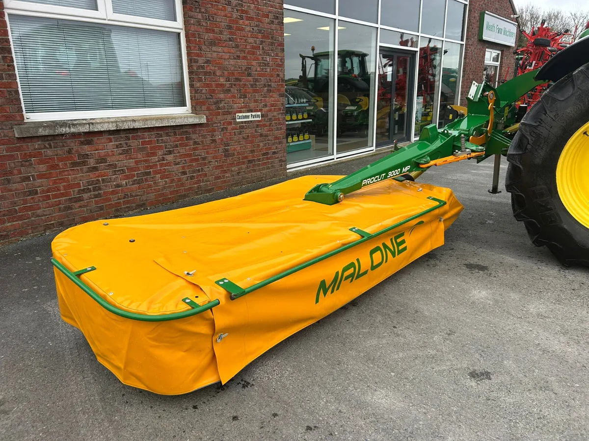 *Spring Sale Offer* Ex Demo Mower - Image 1