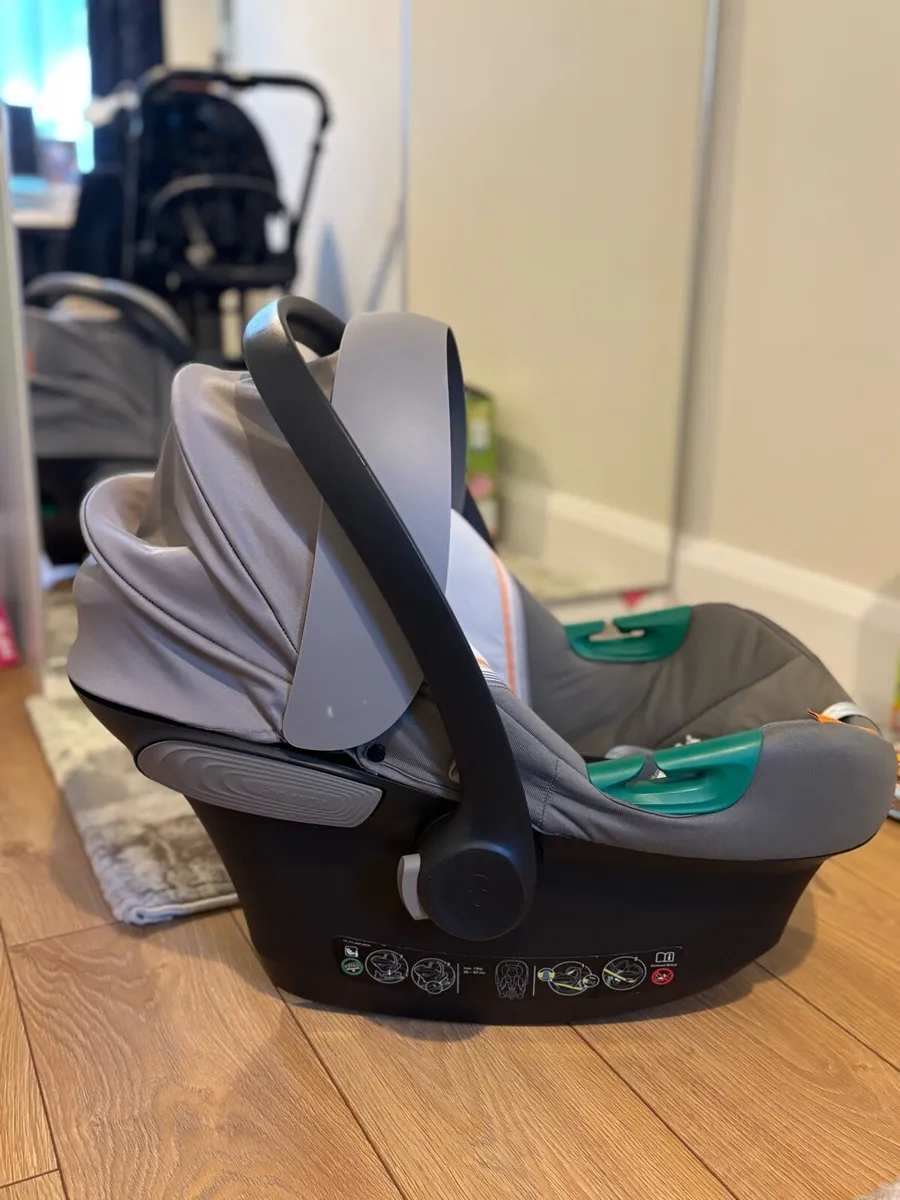 Cybex Balios S 3in 1 Black - Image 3