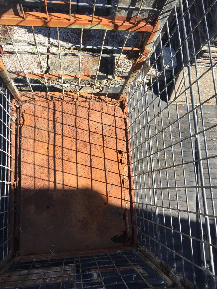 Roller cage trolley - Image 3